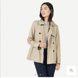 Everlane Swing Trench Coat in Tan